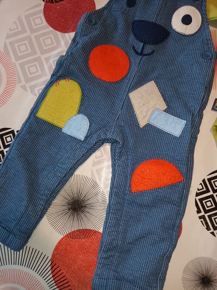 Tenue ensemble salopette molletonnée 👦 taille 9 mois comme neuf - photo numéro 4
