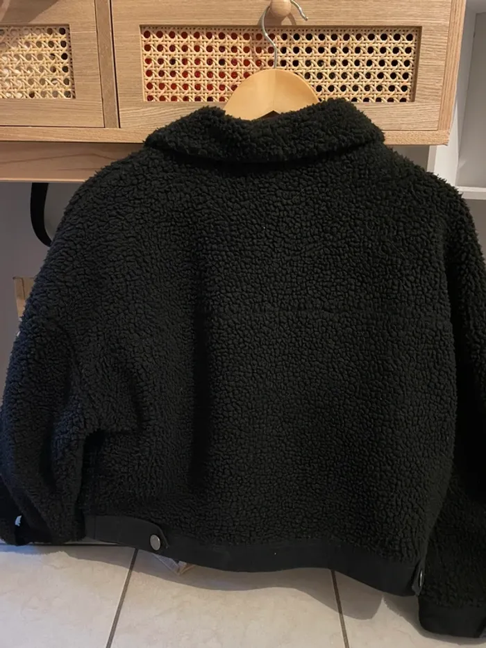Veste moutons noir mi saison 🐑 - photo numéro 5