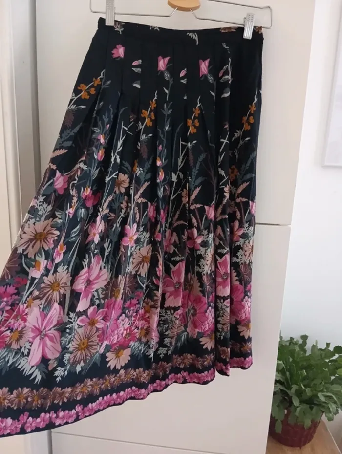 Jupe vintage longueur midi à fleurs handmade - photo numéro 3