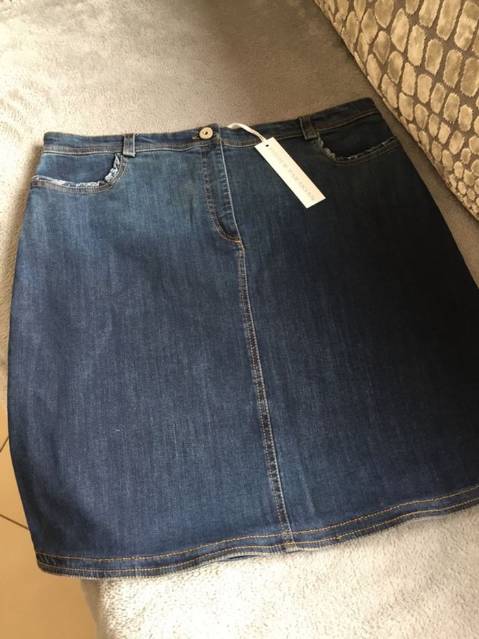 Jupe en jean taille 44 neuf - photo numéro 2