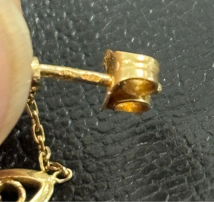 Jolie paire de boucles d’oreilles pendantes en or 18 carat femme TBE - photo numéro 5