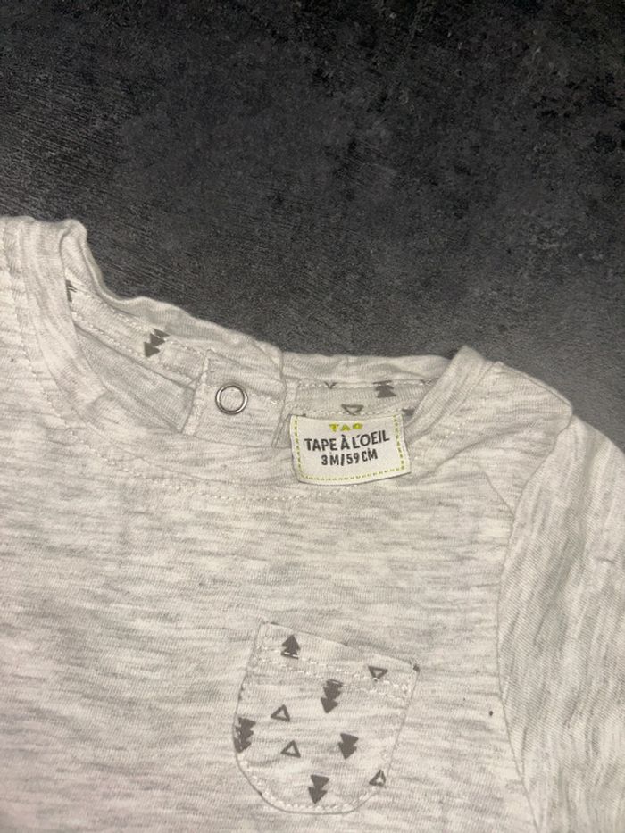 Tee shirt à manches longues bébé gris - photo numéro 5