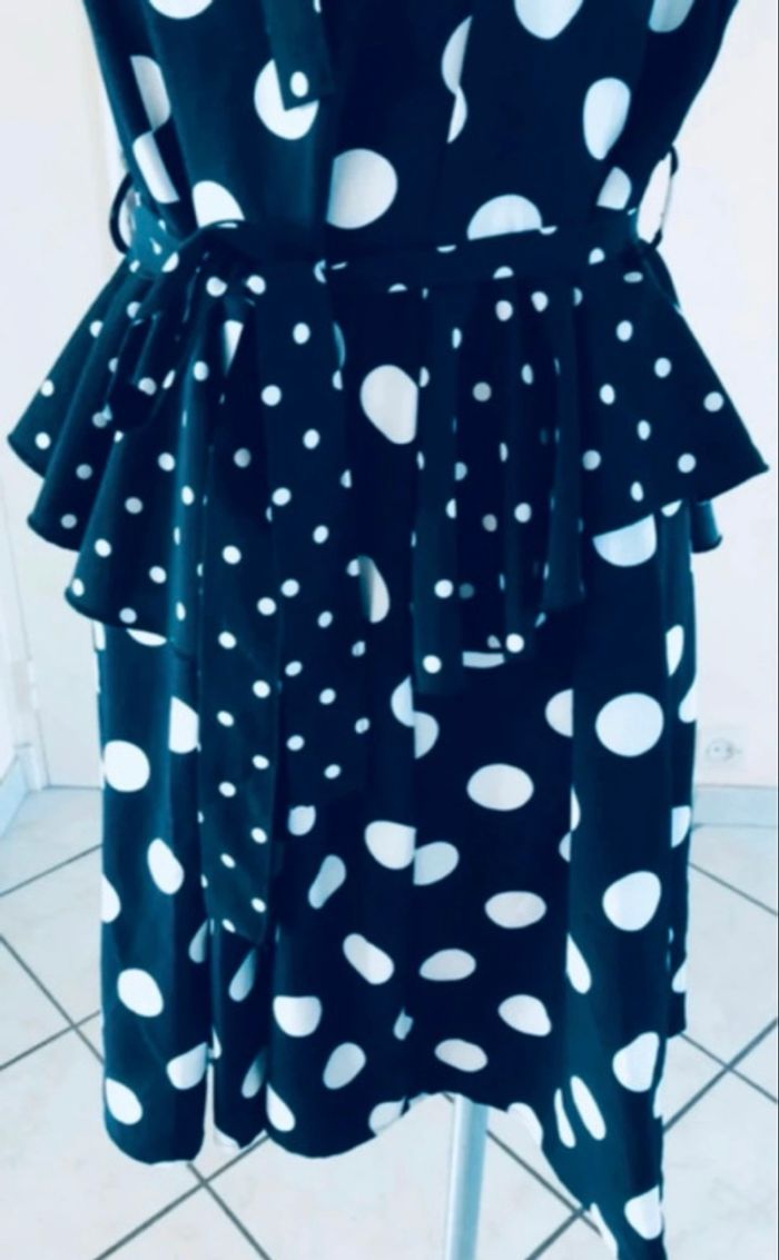 Neuve robe femme chic taille 36 In Vogue - photo numéro 10