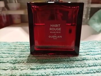 Habit rouge Guerlain