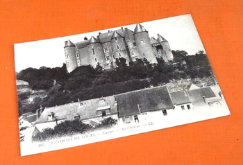 Carte postale ancienne Environs de Tours (Indre-et-Loire) Luynes Le Château