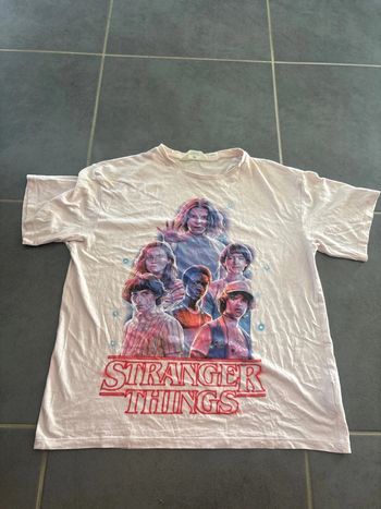 T shirt stranger things