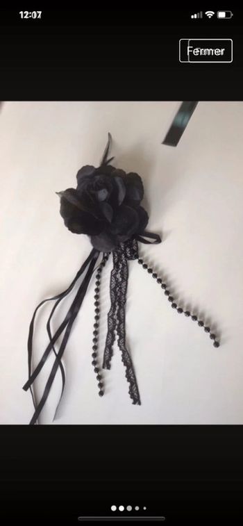 Broche vintage retro barroque