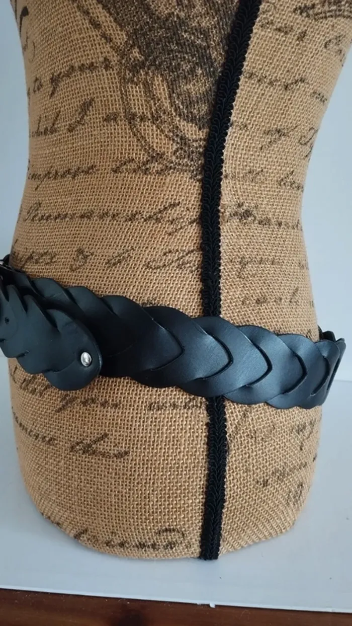 Ceinture noire croisée 90 cm - photo numéro 5