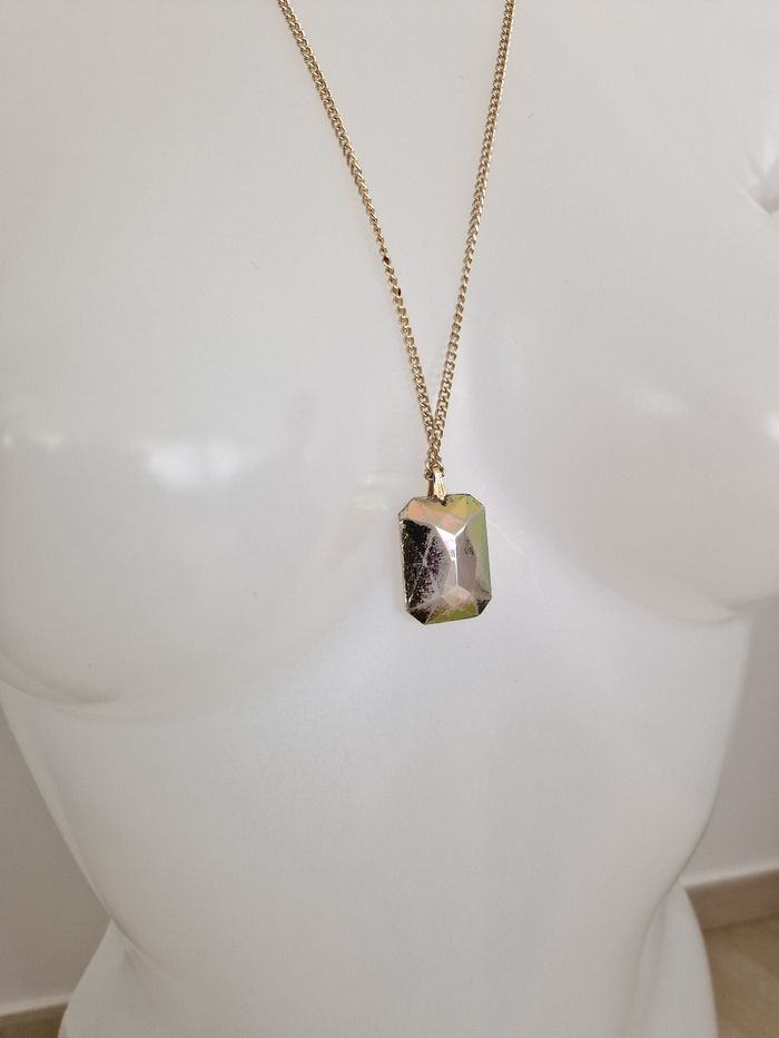 Collier argenté avec pierre transparente - photo numéro 3