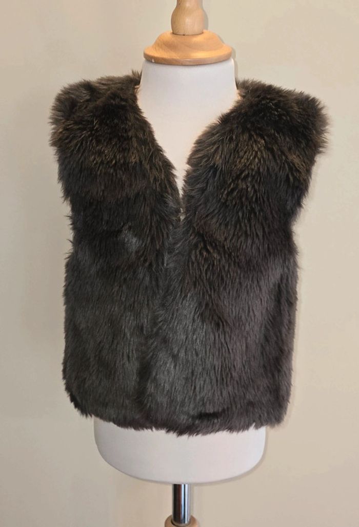 Gilet sans manches fausse fourrure 4 ans