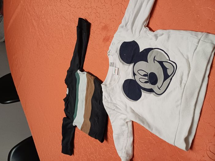 4 sweats garçons Taille 3 mois - photo numéro 2