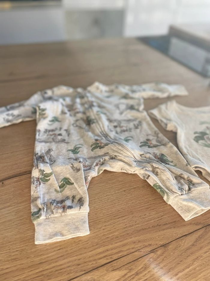 Pyjama - photo numéro 5