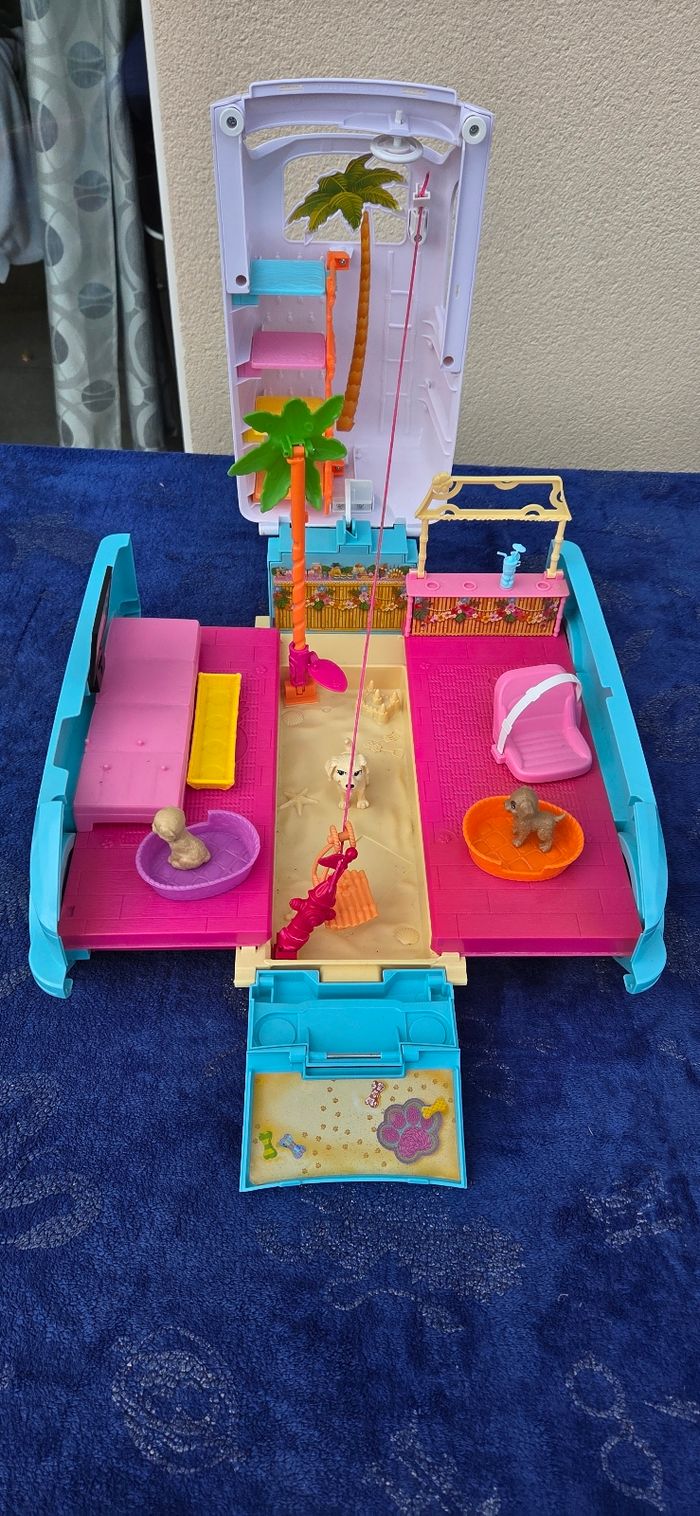Camion barbie chien