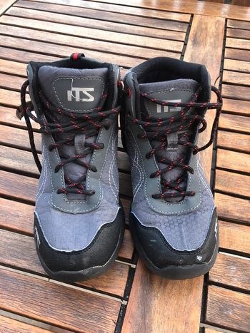 Chaussures de randonnée pointure 36