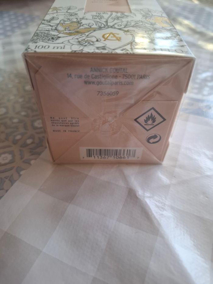 Rose pompon annick goutal 100ml - photo numéro 2
