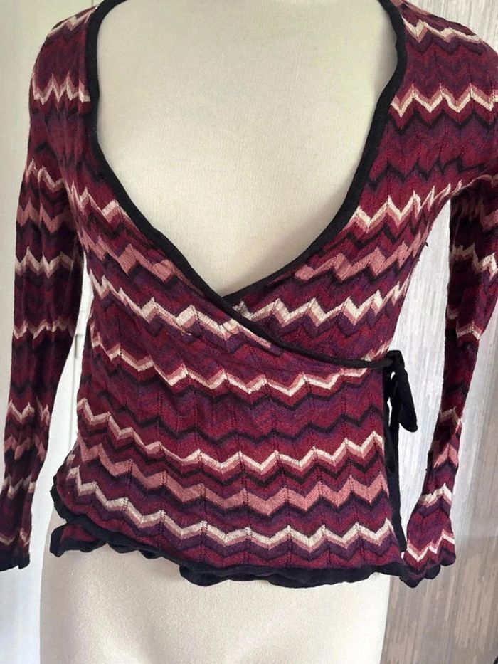 Haut cache cœur à motif zigzag taille 44/46 marque Sara Kelly• - photo numéro 3