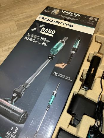 aspirateur rowenta neuf  