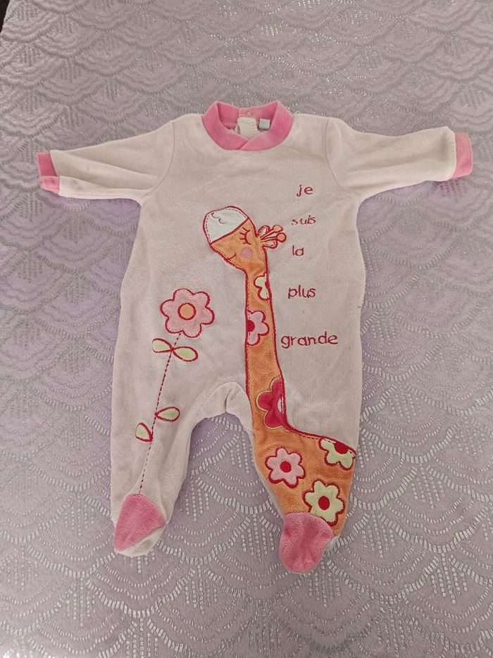 🌸 Pyjama bébé fille – Rose avec motif 🌸