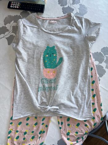Pyjama (haut et bas)