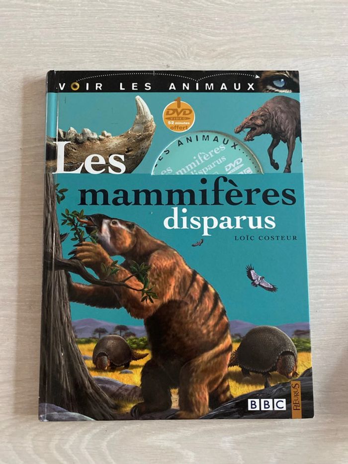 Livre et DVD Les mammifères disparus