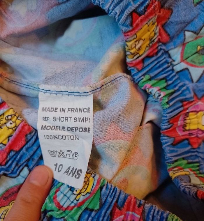 Short mixte des années 2000 - photo numéro 2