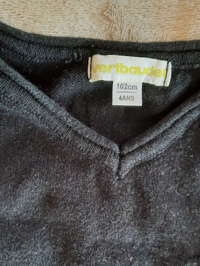 Pull sans manche. 3/ 4 ans - photo numéro 3