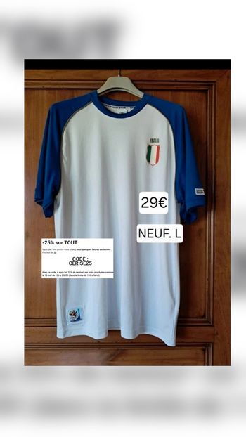 Maillot de foot NEUF taille L *Italia*