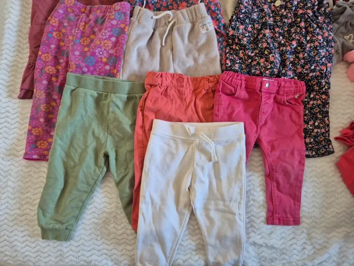 Lot 55 articles 18 mois 80 cm - photo numéro 12