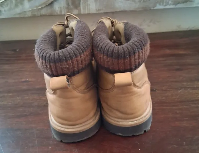 Chaussures montantes taille 34 - photo numéro 2