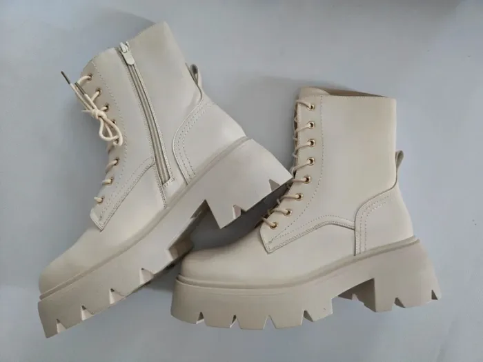 Bottines beige
