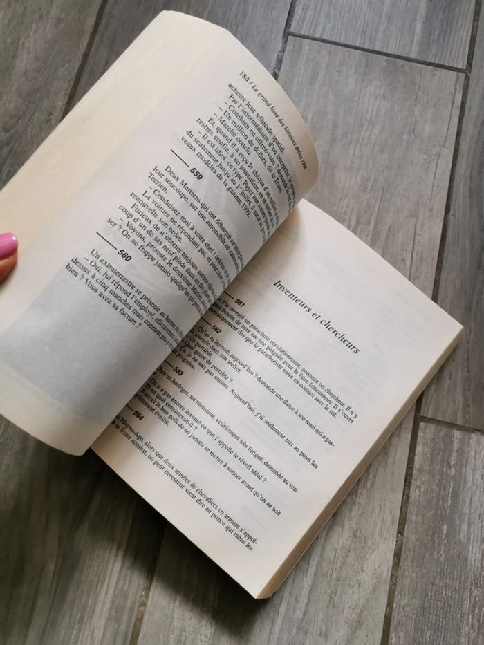 Le grand livre des nouvelles histoires drôles - photo numéro 4