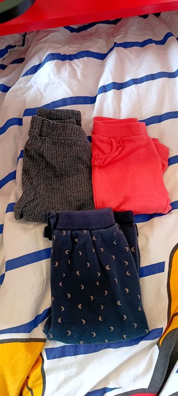 Lot bebe fille 12mois pantalons 