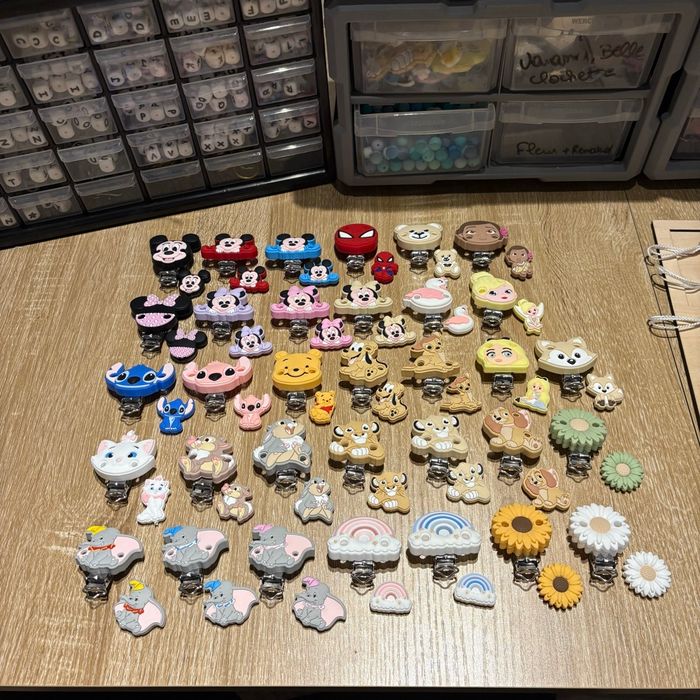 Attache tétine personnalisée