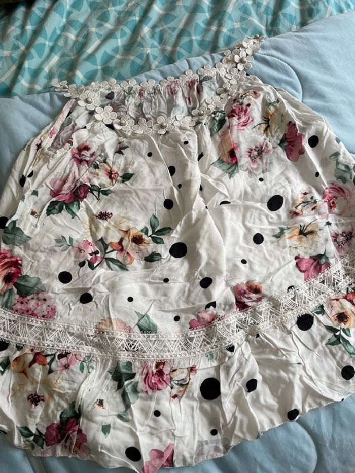 Blouse fleurs et dentelles 42