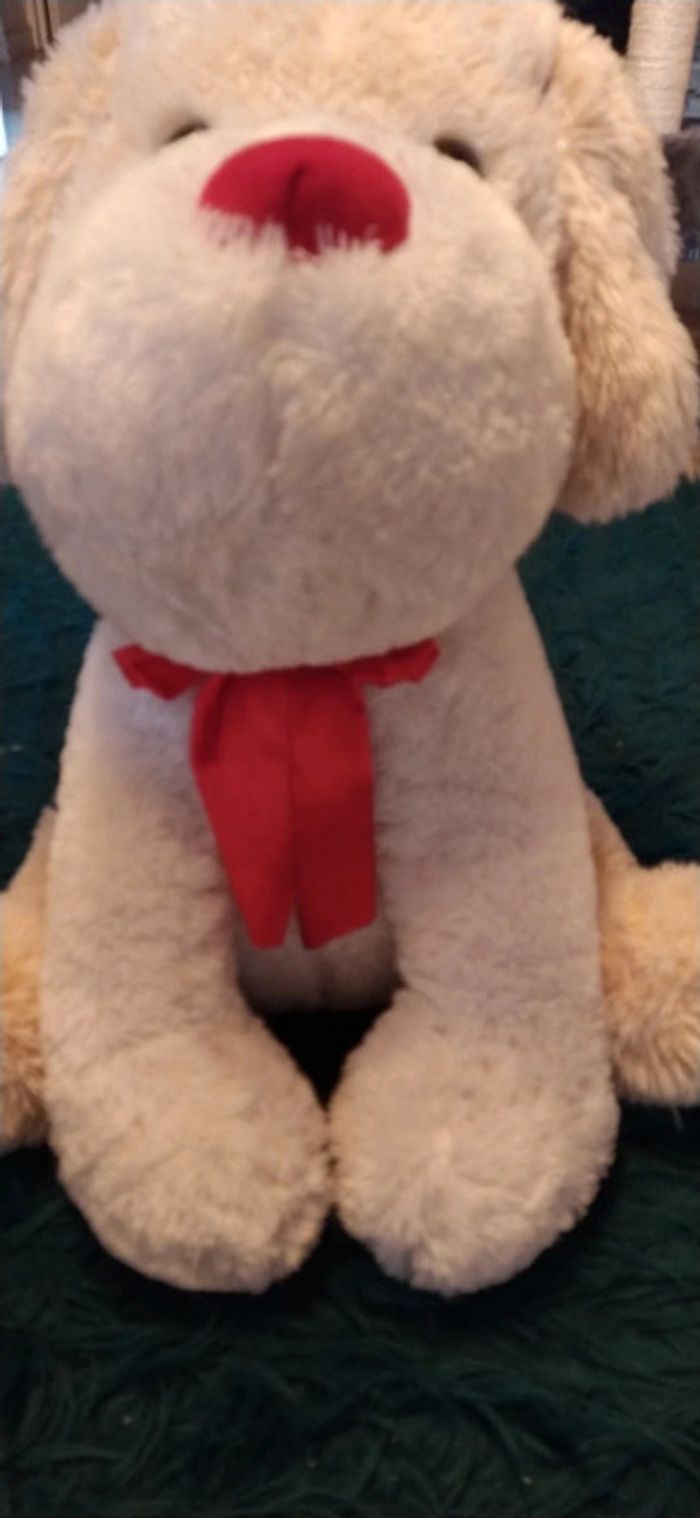 Saint Valentin gros chien en peluche toute douce - photo numéro 2