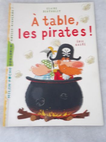 Livre A table les pirates