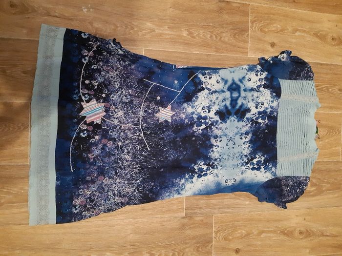 Robe bleue bariolée - photo numéro 2