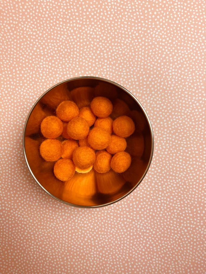 Pompons en feutre 1,5cm orange