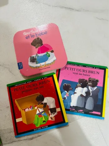 Lot 3 livres petit ours brun