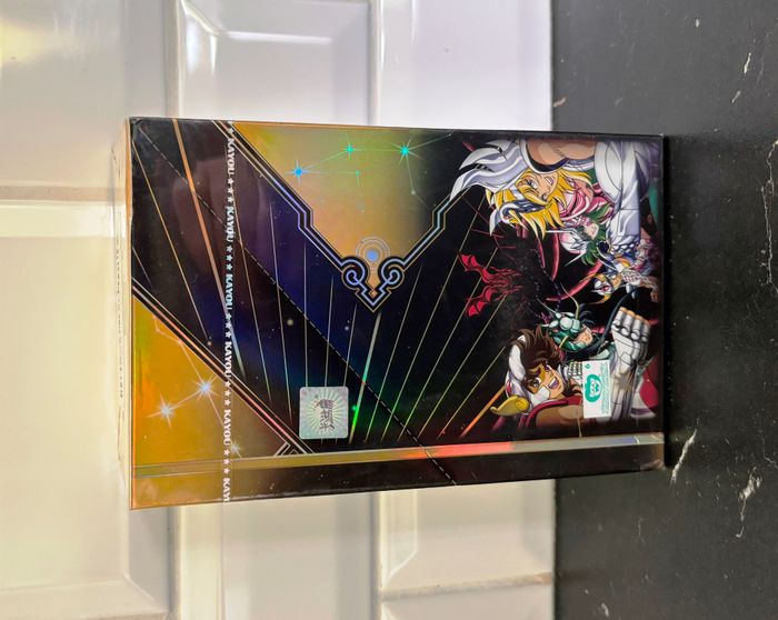 Display Saint Seiya Chevaliers du Zodiaque 10 Yuan série 1 18 Boosters! 90 Cartes à