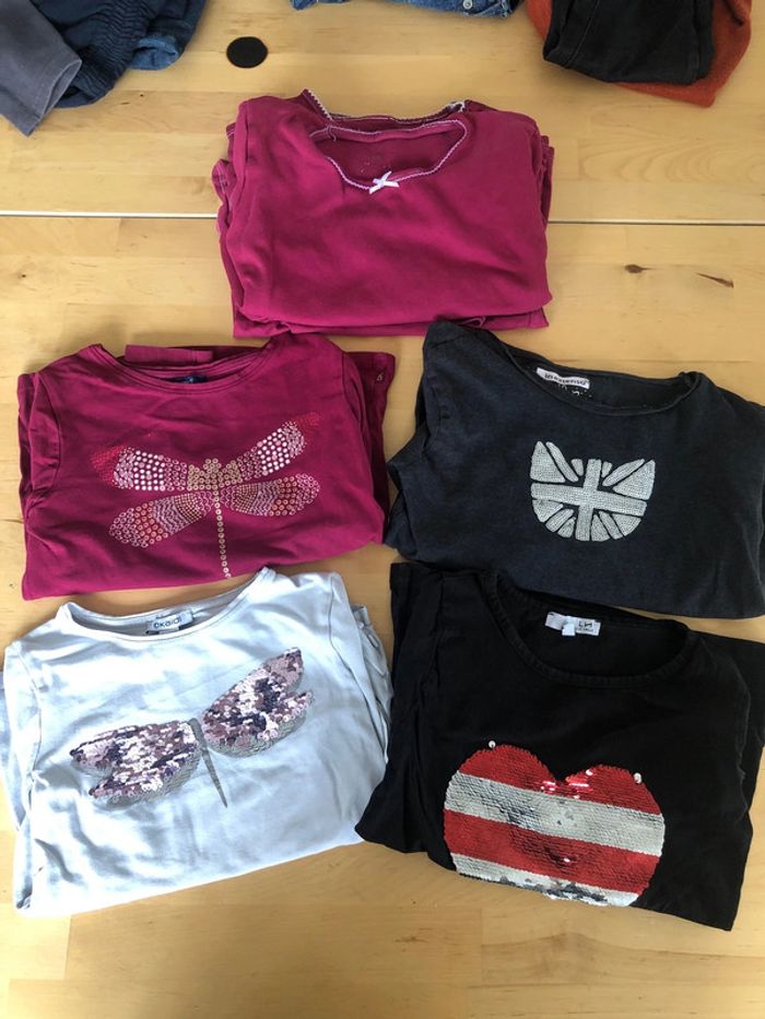 Lot 4 t-shirt manches longues + 5 maillots corps offert