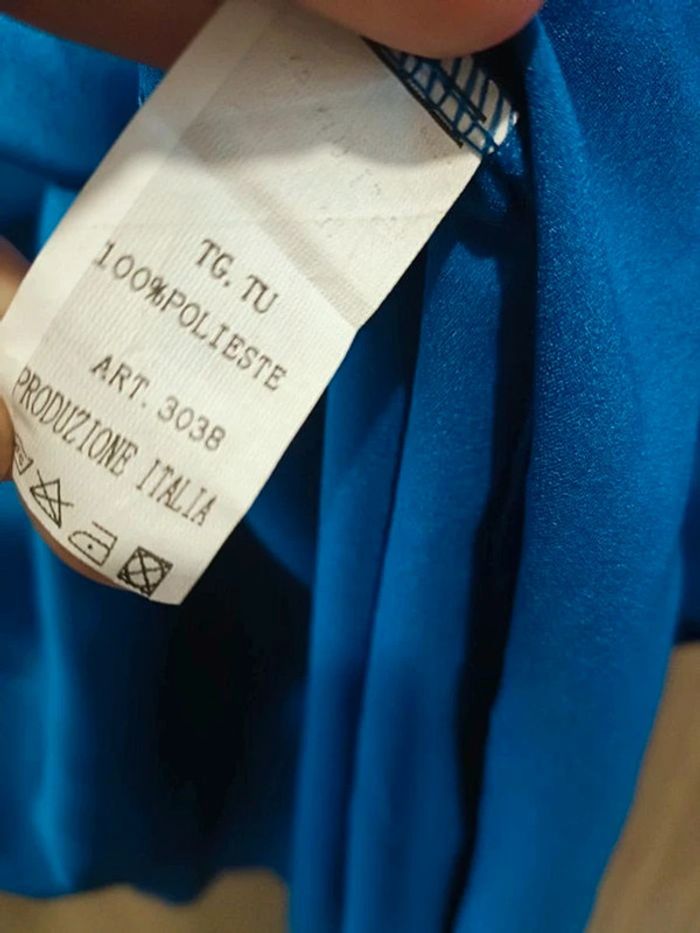 Robe longue satiné Bleu roi - photo numéro 2