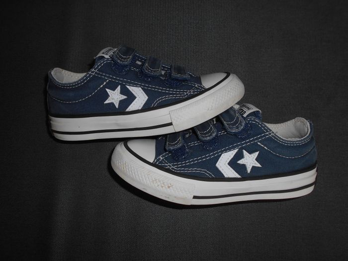 Chaussures (Converse), pointure: 27 - photo numéro 2