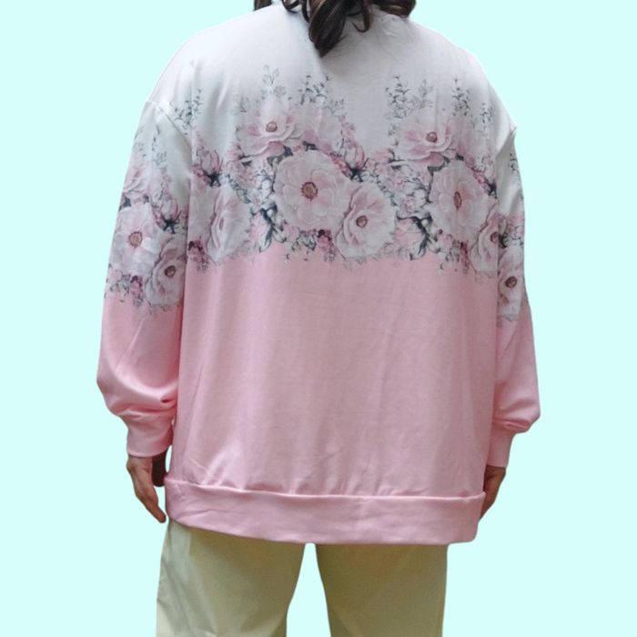 Superbe sweat neuf pour 44/46 - photo numéro 2