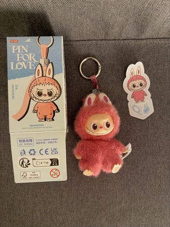 Labubu neuf pop Mart
