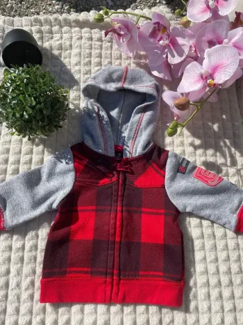 Gilet garçon 3 mois à capuche – Devil Child – très bon état
