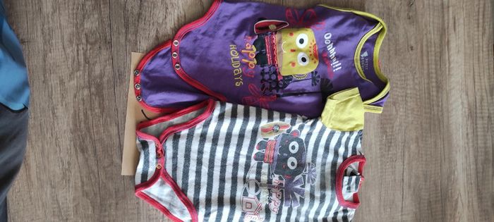 Lot t-shirt et bodys Manchester courtes - photo numéro 2