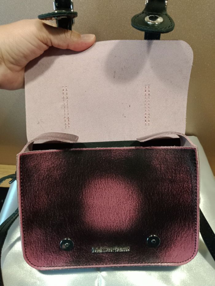 Sac bandoulière Original Dr Martens en cuir véritable - photo numéro 5