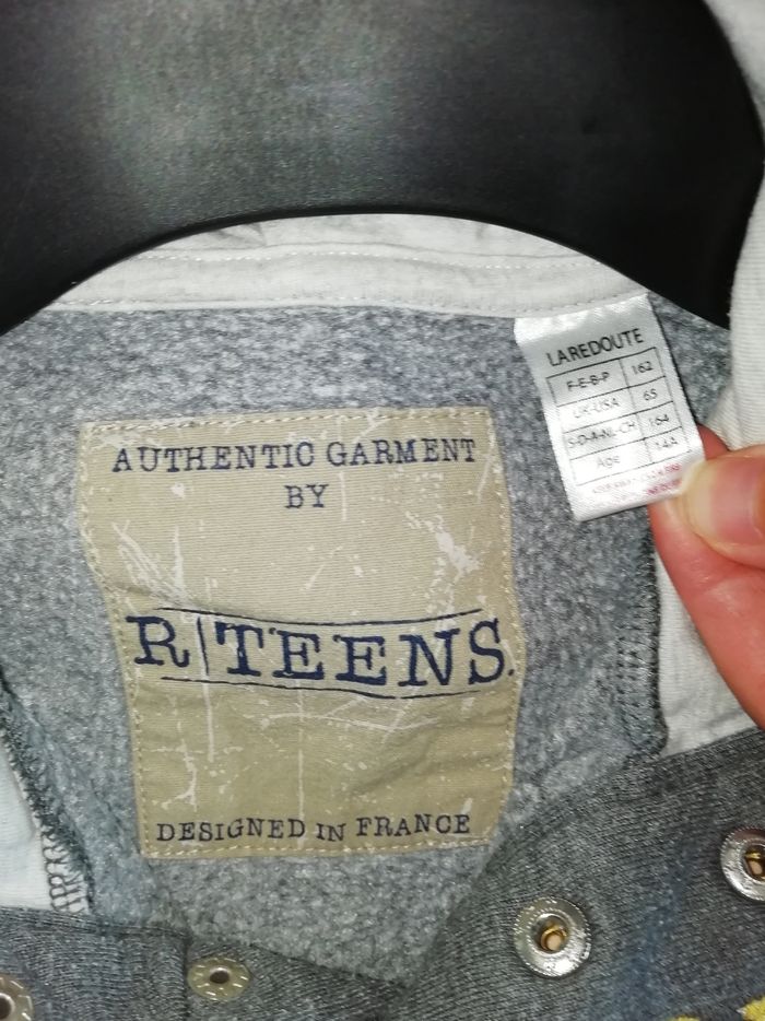 LOT VÊTEMENTS GARÇON TAILLE 12/14 ANS - photo numéro 2