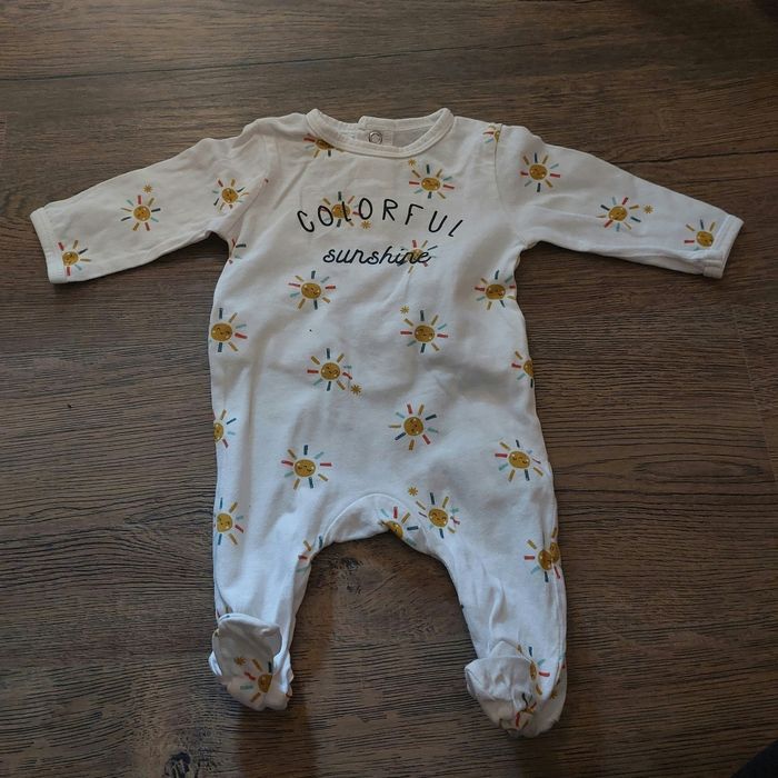 Pyjama 1 mois - photo numéro 4